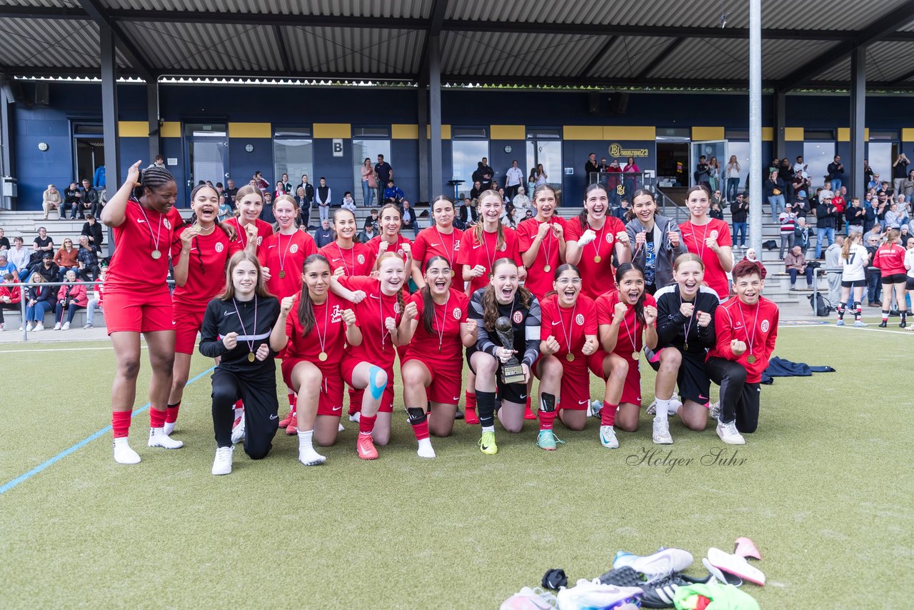 Bild 192 - wCJ Ballfreunde Pokal Finale  Altona 93 - Eimsbuetteler TV : Ergebnis: 0:2